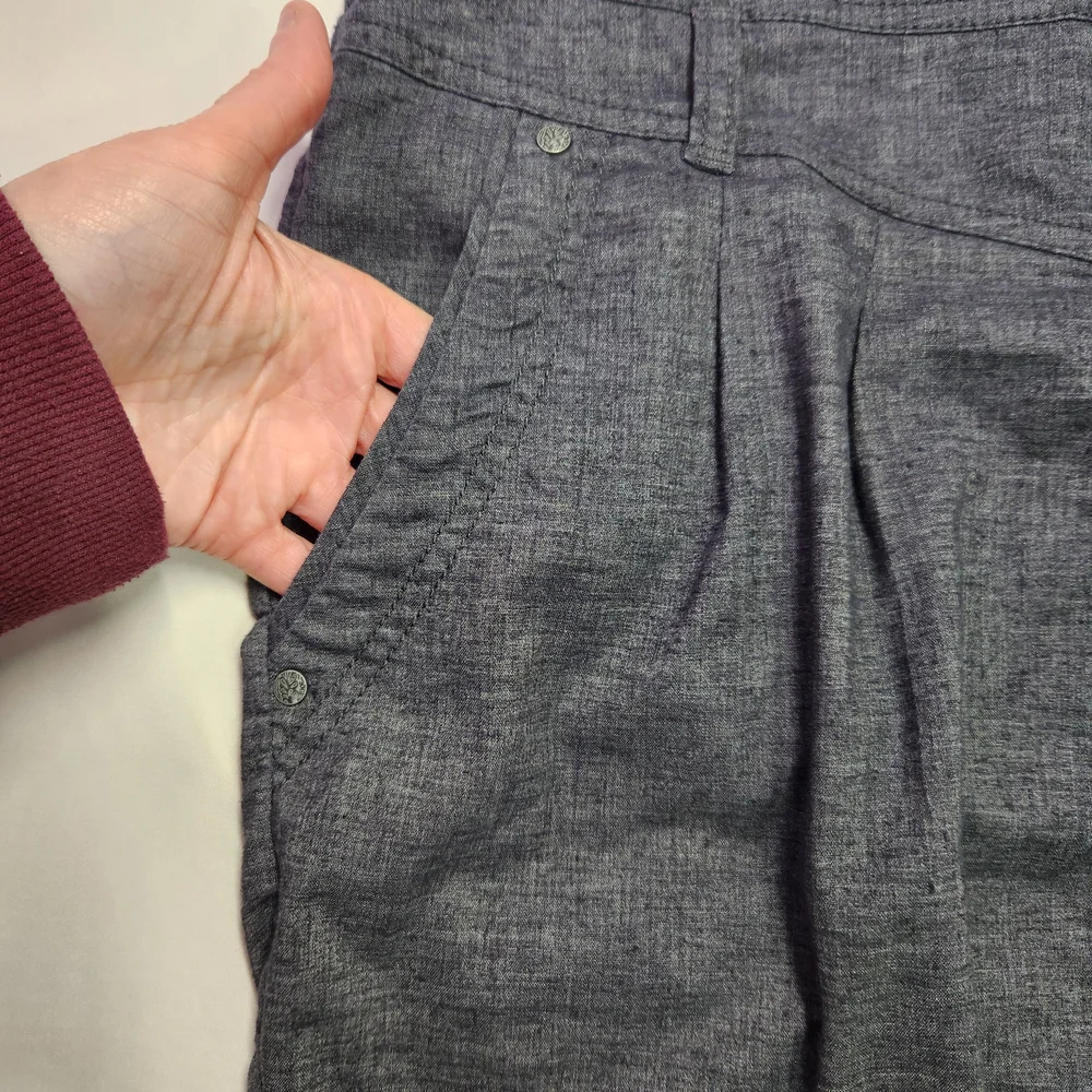 ⭐️prAna Lizbeth A-Line Mini Skirt – Size 4 | Charcoal Grey | Outdoor Adventure - Picture 2 of 12